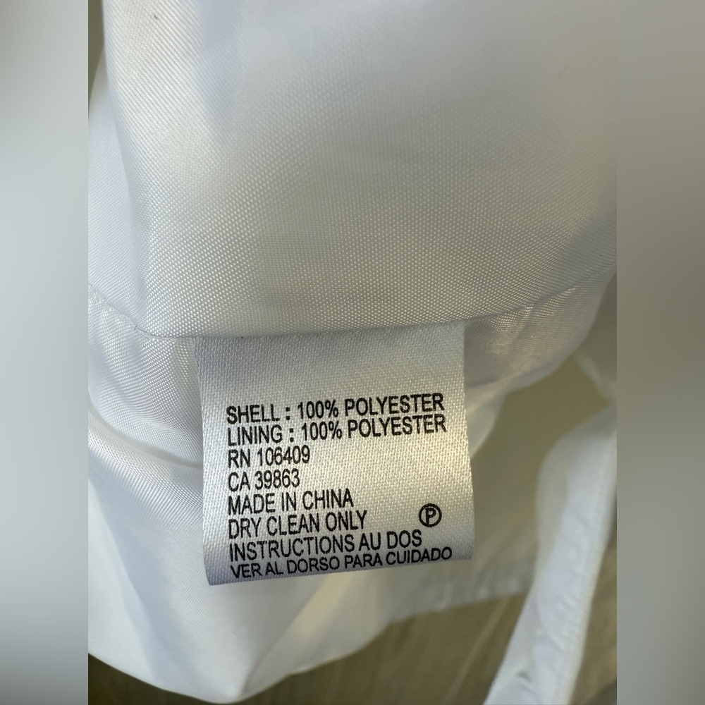 Tahari Arthur S. Levine White Dress Size 12 LNC - Picture 3 of 4
